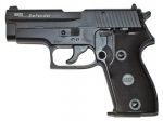 Газов пистолет Sig Sauer P226 Reck Defender