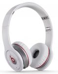 Beats by Dre Wireless Over Ear - DJ-ски слушалки с микрофон и управление на звука за iPhone, iPod и iPad (бял)